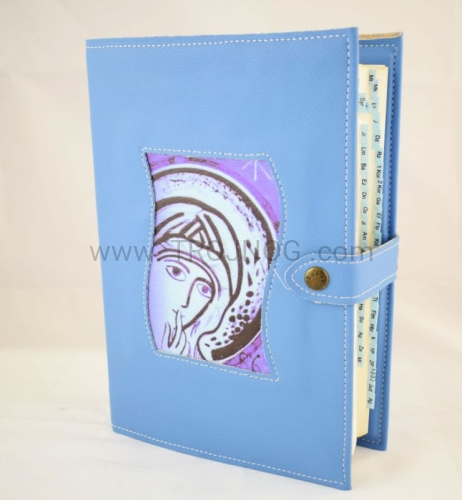 etui na jerozolimkę, niebieski okładka na biblie jerozolimska ze skory z zapieciem, wygodny i estetyczny futerał ochronny do codziennego uzytku.JPG