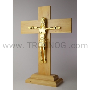 Krzyż na stół- drzewo oliwne, pozłacana figura, prezent dla biskupa