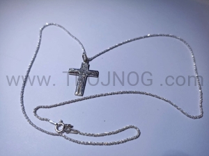 Łańcuszek ze srebra damski, młodzieżowy - ozdobne, błyszczące oczko, na szyję elegancki do medalika / krzyżyka