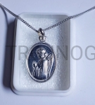 Medalik ANIOŁ  STRÓŻ 1,6 cm ze srebra, prezent na chrzest