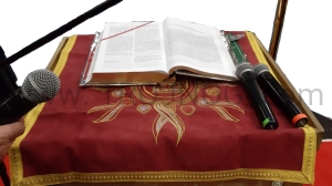 Welon czerwony - małe 46x46 cm, nakrycie na pulpit, ambonę, ołtarz