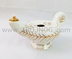 Lampka oliwna ceramiczna ozdobiona symbolami 14cm, kolor kość słoniowa