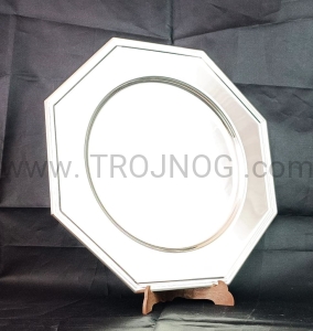 Patena eucharystyczna, ośmioboczna, posrebrzana do liturgii wspólnotowych