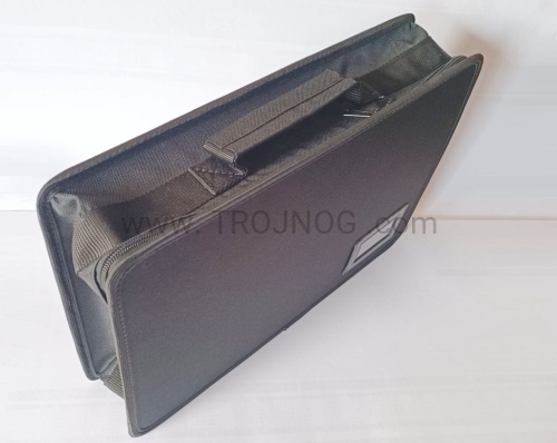 torba na albe, szate, ornat, komże, stułe, etui, pokrowiec, opakowanie ochronne, do transportu, przenoszenia, ochrony przed deszczem, zabrudzeniem, miejsce na adres, z rączką, do transportu.jpg