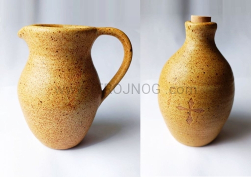 zestaw ampułek, dzbanuszek, ampułki, z kamionki, recznie wykanczane, rzemieslnicze, z monasteru, kamionka.jpg