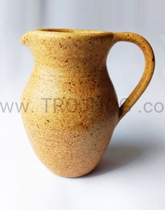 Dzbanuszek do wody,  ampułka, z kamionki, z krzyżem, rzemiosło, lavabo, lawabo