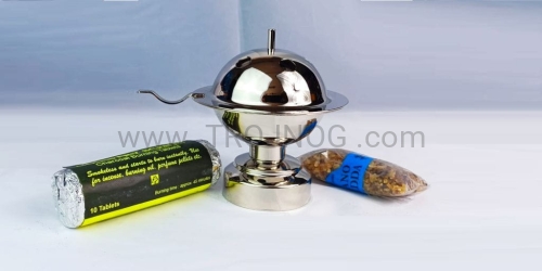 kadzielnica stojaca, na stol, na wegielki, podgrzewacz, swieczke, z kadzidlem, wegielkami, zdejmowana pokrywa, wloty powietrza.jpg