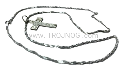 łańcuszek, na szyję, ze srebra, kręcony, do medalika, do krzyżyka, srebro najwyższej próby, zdjęcie z krzyżykiem, rodzinnym, nowa ewangelizacja, różne długości, młodzieżowy, kobiecy, delikatny, estetyczny.jpg