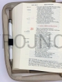 couverture, étui, pour la Bible de Jérusalem, couleur beige, cuir écologique, fermé par une fermeture éclair, avec gaufrage doré, gomme pour stylo, pochette pour notes, différentes couleurs, directement du fabricant.jpg