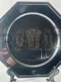 patena, para misas, para pan eucarístico, con grabado, pan y pescado, neocatecumenal, octogonal, plateada, greggio, italiana, máxima calidad, para celebrar la liturgia de la Eucaristía, para grandes reuniones.jpg