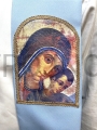 stola clericale, blu, mariana, per sacerdote, per funzioni, messe mariane, celebrazione del culto della Madonna, icona cucita, simbolo Ave Maria ricamato, croce sul retro, laccio per regolare la lunghezza.jpg