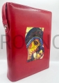 opakowanie na biblie jerozolimska, czerwone, z wszytą ikoną, Maryja, Madonna Drogi, futerał ochronny, etui z zamkiem, elegancka czerwien.jpg