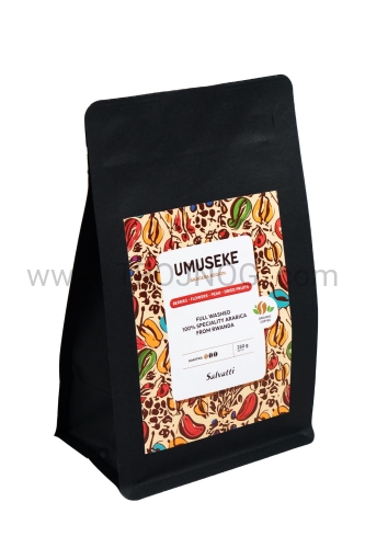 ziarna kawy, delikatna, nuty jagód, kwiaty gruszy, suszone owoce, harmonijna kompozycja smakowa, bogaty aromat, subtelna słodycz, 100% arabica, burbon, delikatnie palona, specjality segment.jpg