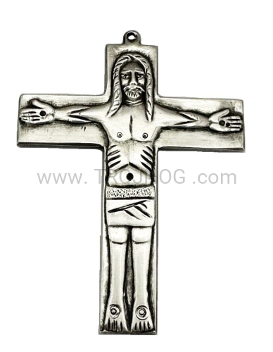 krzyz posrebrzany postarzany 3.jpg