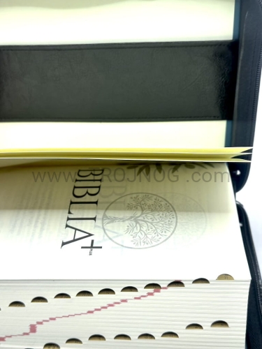 okładka na Biblie Plus, futerał, okładka ochronna, etui, na Biblia Plus, czarna, z zamkiem, z gumka na długopis, zabezpiecza Biblie, czarny pokrowiec
