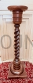 podstawa pod paschał, 8 cm, średnica, do sali, kościoła, z drewna, drewniana, skręcany środek, składana z trzech części, wysokość 106 cm, mocowanie na świecę paschalną, solidna podstawa, stabilna, trzy częściowa, lite drewno