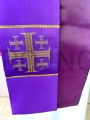 priestly stole, purple, for penitential liturgies, for confession, for Advent, for Lent, purple stole, single-color, simple pattern, simple stole, finished with the Jerusalem Cross symbol, with a white collar