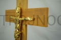 cruz na parede, estatueta dourada, Cristo, madeira, azeitona, maciço, estético, feito de madeira, tanga akeda, Cristo, crucifixo, elegante, modesto, para o escritório, como presente, para casa.JPG